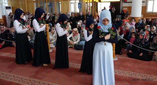 KUTLU DOĞUM SABAHINDA BAYANLARDAN EFENDİMİZE ÖZLEM