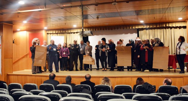 Kütüphane Personellerine Eğitim Semineri