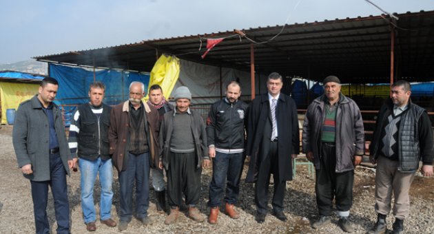Mahmut Arıkan Hayvan Pazarını Ziyaret Etti