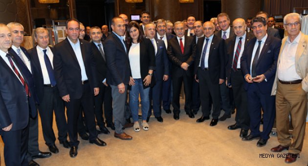 Moda haftalarına Türk kumaşları ve Türk tasarımı damga vuracak