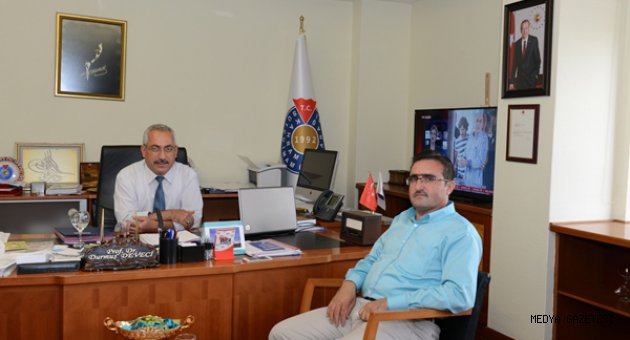 Muhammet Mustafa Doğru Rektör Deveci’yi Ziyaret Etti