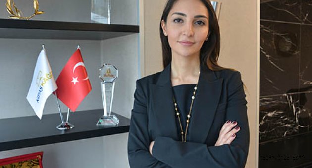 N.SİNEM ÖKSÜZ DEDEBAYRAKTAR TÜRKİYE’NİN EN GÜÇLÜ CEO VE KADINLARI ARASINDA