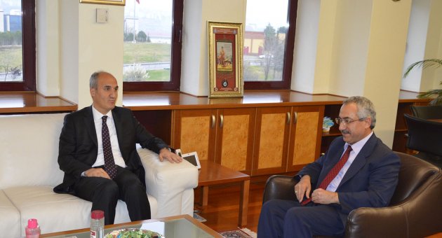 Okay’dan Rektörümüz Deveci’ye hayırlı olsun ziyareti