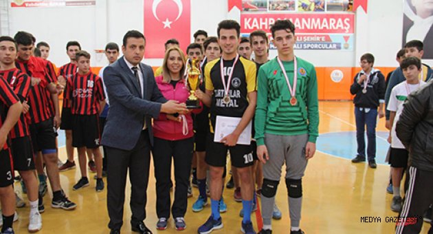 OKUL SPORLARI HENTBOL İL BİRİNCİLİĞİ TURNUVASI SONA ERDİ