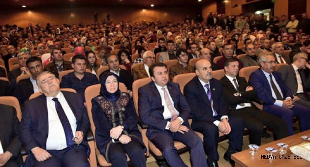 ORTADOĞU KONFERANSINA YOĞUN İLGİ