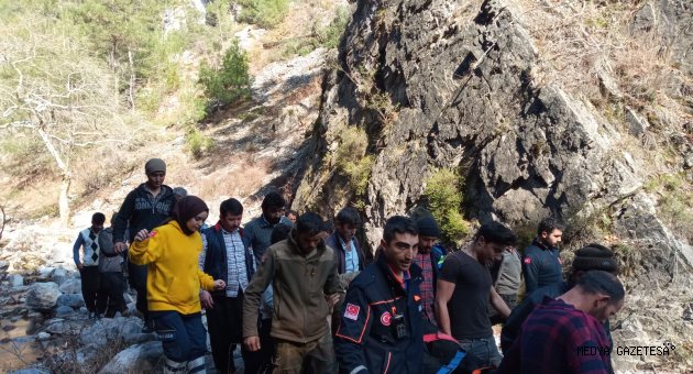 Osmaniye'de düştüğü uçurumda mahsur kalan kişi kurtarıldı