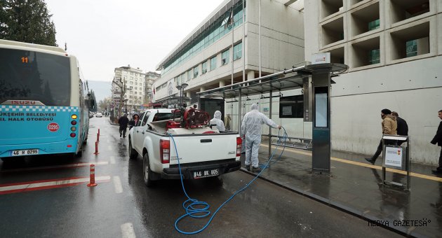 Otobüs Durakları ve Havalimanı Dezenfekte Edildi