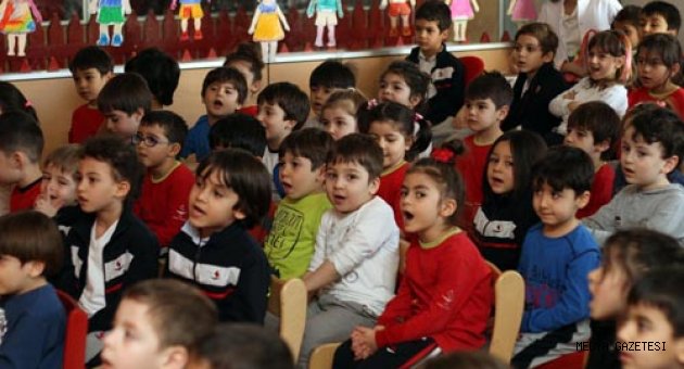 ÖZEL SANKO OKULLARI ANASINIFINDA EĞLENCELİ KUKLA ETKİNLİĞİ
