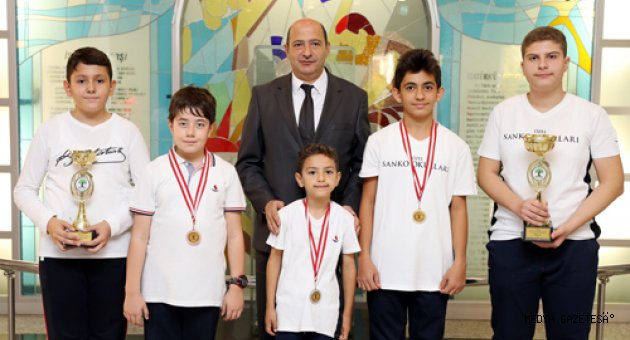 ÖZEL SANKO OKULLARI SATRANÇ TURNUVASINDAN 4 KUPA İLE DÖNDÜ