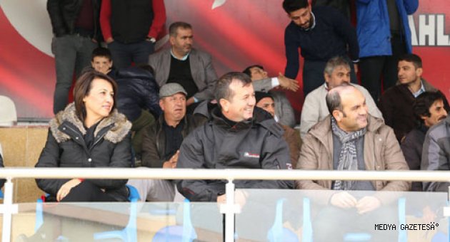 PAZARCIK BELEDİYE AKSU SPOR DÖRT DÖRTLÜK