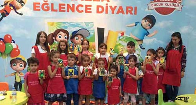 Piazza, Nisan Ayı Etkinlikleri ile