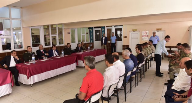 PROTOKOL CEZAEVİNDE BAYRAMLAŞTI