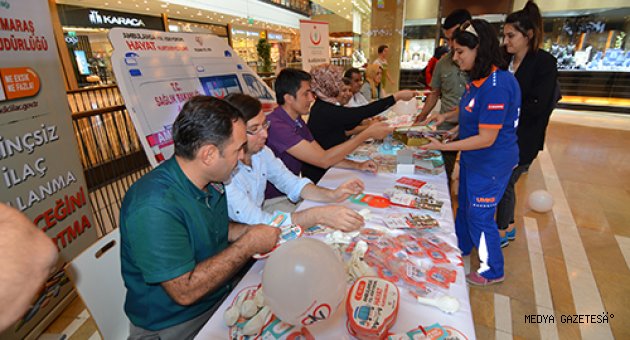 Sağlık Müdürlüğü Bilgilendirme Stantları Açtı