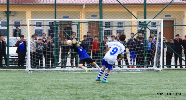 ŞAMPİYONU PENALTILAR BELİRLEDİ