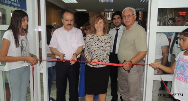 Sanatseverlerle Buluştu