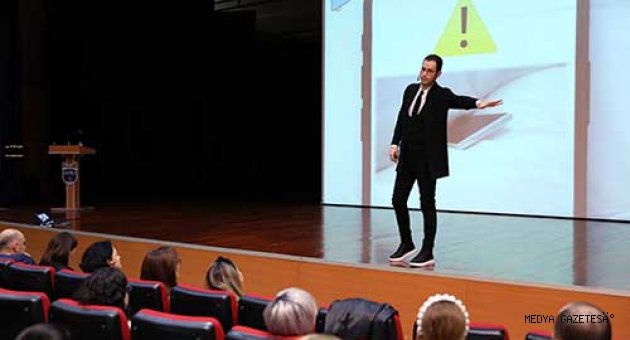 -SANKO’DA ‘TEKNOLOJİ, ÇOCUĞUM VE BEN’ KONULU KONFERANS