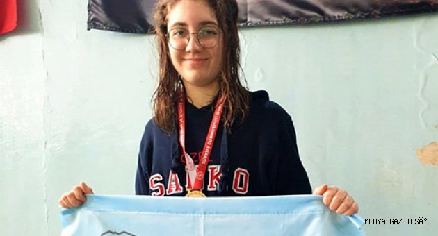 SANKO OKULLARININ YÜZME BAŞARISI