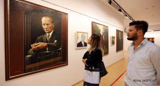 SANKO SANAT GALERİSİ’NDE ATATÜRK RESİMLERİ SERGİSİ AÇILDI