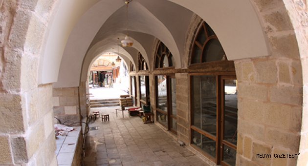 SARAÇHANE’DE RESTORASYON DEVAM EDİYOR