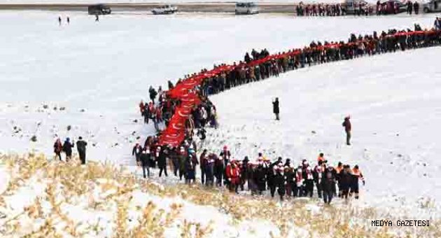 SARIKAMIŞ ŞEHİTLERİNİN ANMA YÜRÜYÜŞÜ