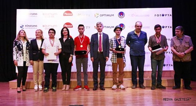Sevgiyi En İyi Anlatan Karelerin