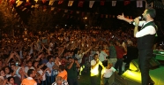 100. YIL FESTİVALİNDE ALİŞAN GECEYE DAMGA VURDU