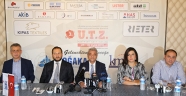 3. ULUSLARARASI TEKSTİL ZİRVESİ’NDE ÖZGE ULUSOY ROBOTLARLA PODYUMA ÇIKACAK