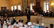 4 BİN ÇOCUK NAMAZA BAŞLADI