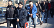 Adana merkezli 8 ildeki FETÖ operasyonunda 5 zanlı tutuklandı