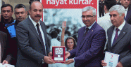 Adana'da polisler lösemili çocuklar için kök hücre bağışçısı oldu