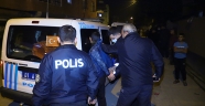 Adana'da polisten kaçmaya çalışan şüpheli kovalamaca sonucu yakalandı