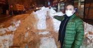 Afşin Belediyesi sokağa çıkma kısıtlamasında caddelerdeki karı temizledi