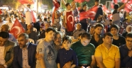 AFŞİN’DE DEMOKRASİ NÖBETİ…