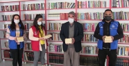 Afşin Gençlik Merkezinden kütüphaneye kitap desteği