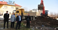 AFŞİNDEKİ HAREBE YAPILAR YIKILARAK KENTE KAZANDIRILIYOR…