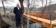 Andırın'daki yaya köprüsü yenilendi