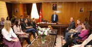 AVRUPALI ÖĞRENCİLERDEN VALİ GÜVENÇER’E ZİYARET