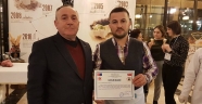 Avrupalı öğrencilere dondurma şov!