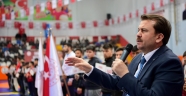 BAŞKAN ERKOÇ’A GÜREŞ PLAKETİ