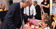 BAŞKAN OKAY, EĞİTİM ÖĞRETİMİN İLK GÜNÜ ÖĞRENCİLERİ YALNIZ BIRAKMADI