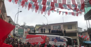 “BAYRAK BİZİM KUTSALIMIZ, OLMAZ!..”