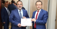 BELEDİYE BAŞKANI GÜVEN, MAZBATASINI ALDI