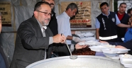 BELEDİYENİN İFTAR SOKAĞINA YOĞUN İLGİ…