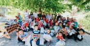 ‘BİR TEBESSÜME DEĞER’ TOPLULUĞU GÖNÜLLERİ FETHETTİ