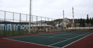 BÜYÜKŞEHİR’DEN 55 TANE HALI SAHA