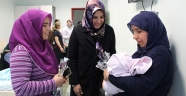 BÜYÜKŞEHİR’DEN HASTA KADINLARA 8 MART SÜRPRİZİ