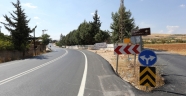 BÜYÜKŞEHİR YOL GENİŞLETME ÇALIŞMALARINA DEVAM EDİYOR