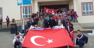 Çakıroğlu Derneği’nden Çakıroğlu İlk ve Orta Okuluna Spor Malzemesi Yardımı