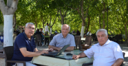 CEVİZLİ BAHÇE YAZAR VE ŞAİR AVGIN’A İLHAM OLDU