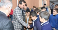 ÇOCUK MECLİSİ MEYVELERİNİ VERMEYE BAŞLADI